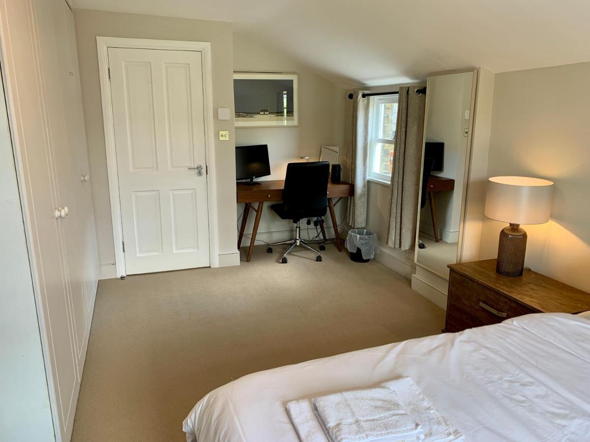 Lovely Newly Refurbished Apartment In Battersea London Eksteriør bilde
